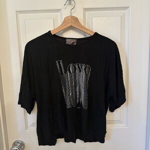 Betsey Johnson Black Boxy Short Sleeve Tee